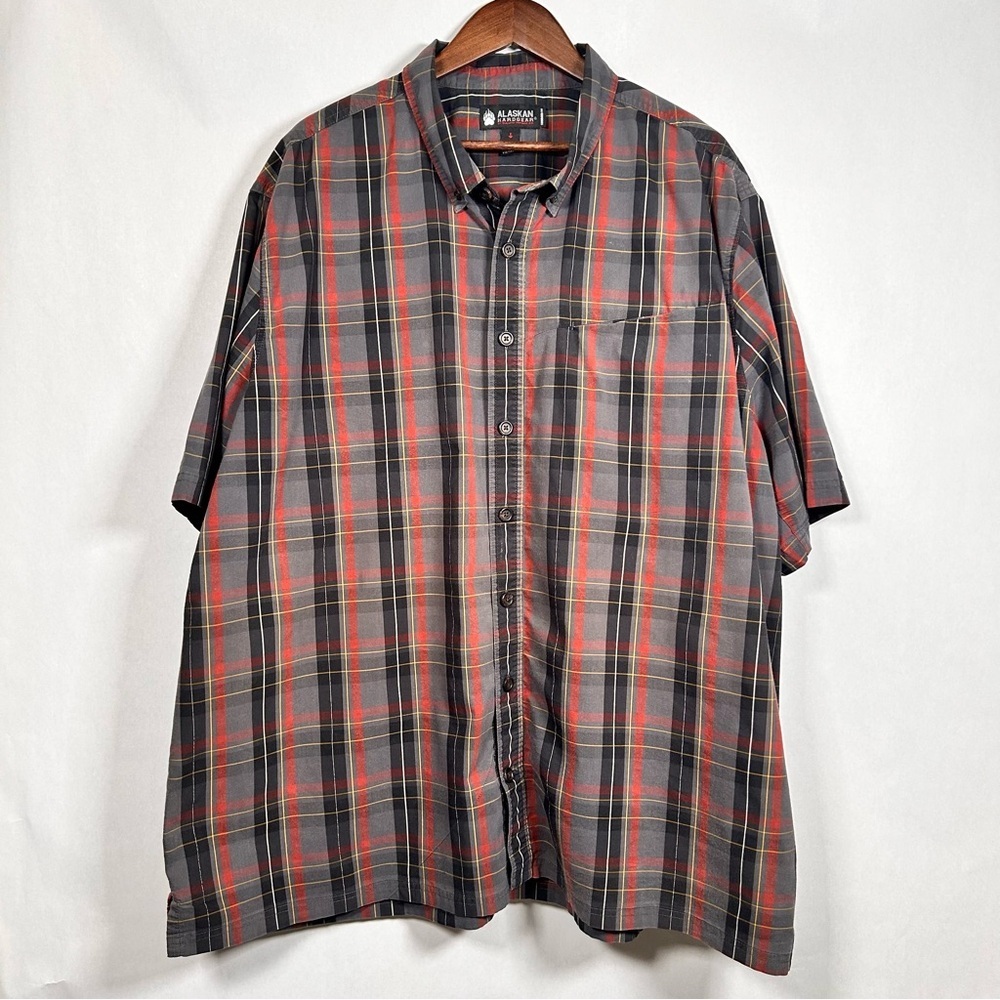 Duluth Trading Co Alaskan Hardgear Men's Plaid Shirt in Black and Red